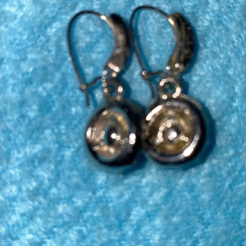 VINTAGE RHINESTONES silver tone flower cluster drop style wire pierced earrings